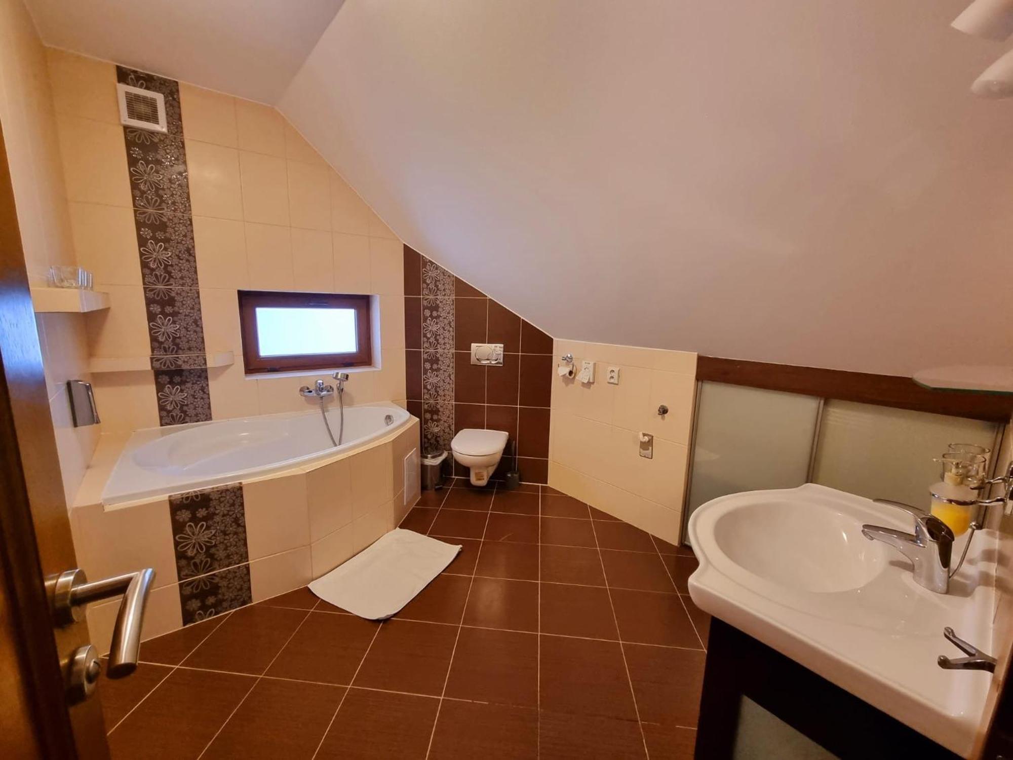 B&B Penzion Magura Бардіїв Екстер'єр фото